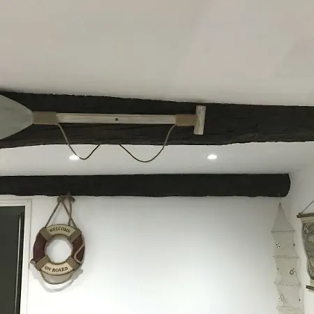 Apartment La Petite Barque