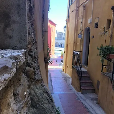 Apartment La Petite Barque *