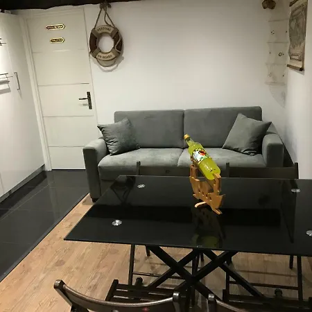 La Petite Barque Appartement *