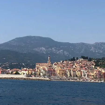 Apartment La Petite Barque *